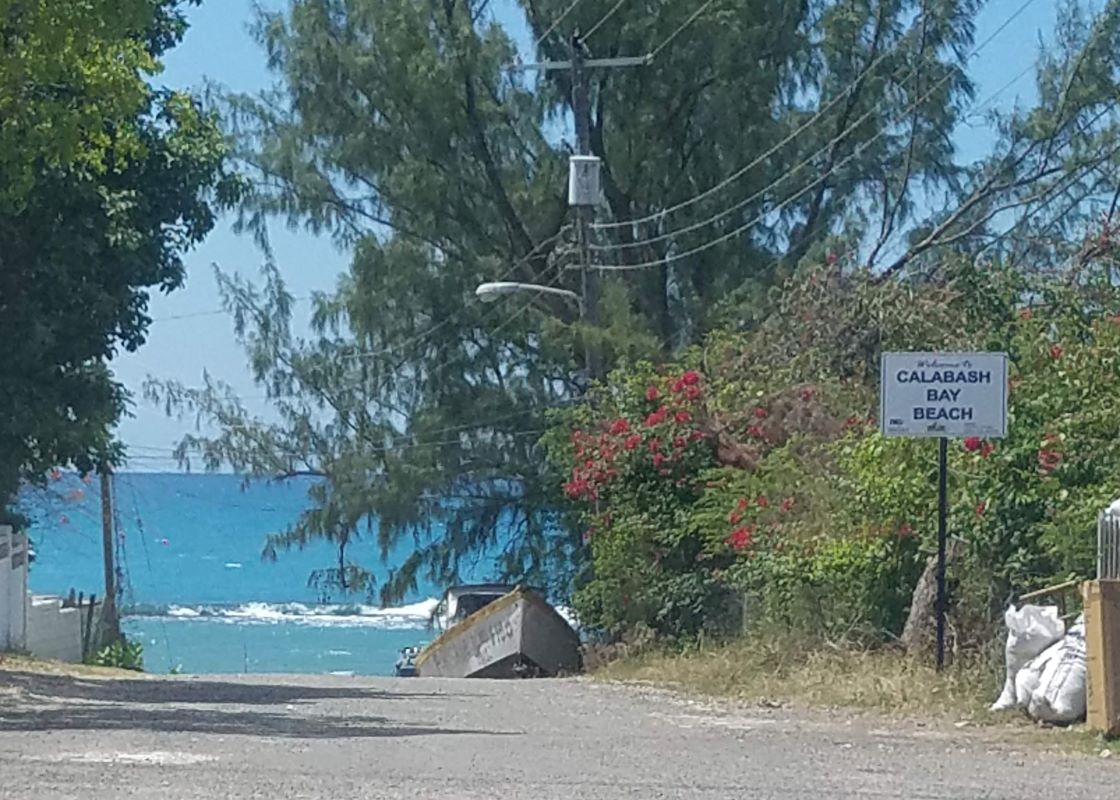 TREASURE BEACH, JAMAICA – A COMMUNITY FULL OF LITTLE SURPRISES
  